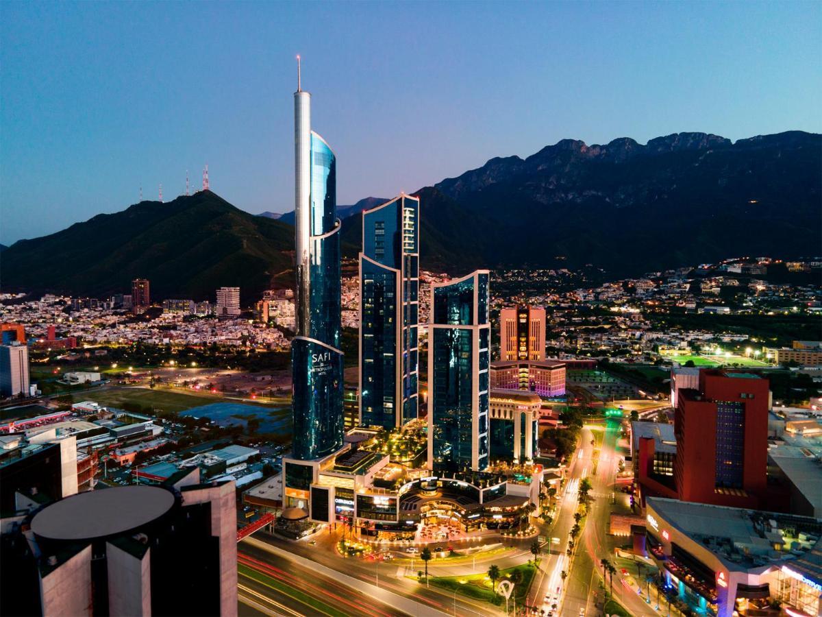 Hotel Safi Royal Luxury Metropolitan à San Pedro Garza Garcia Extérieur photo Torre Futura, the tallest building in Guadalajara.
